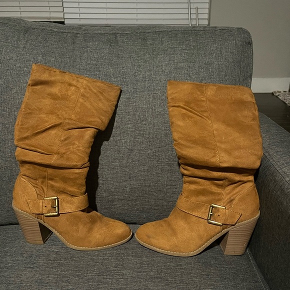 Shoes - Women's Tan Suede Boots
